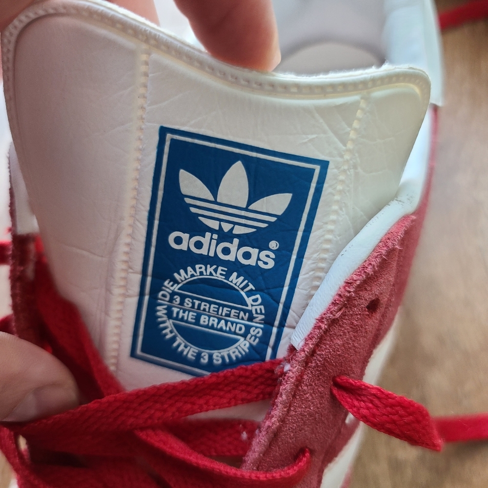 Adidas - Picture 4 of 5
